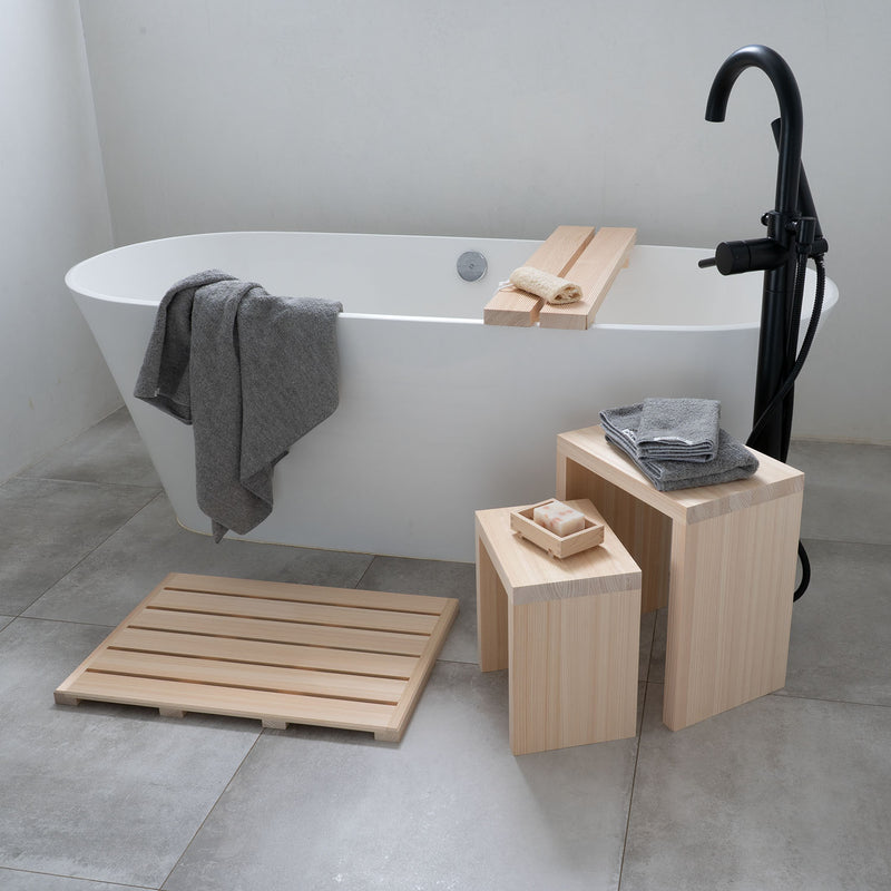 Hinoki Bath Stool - Mon
