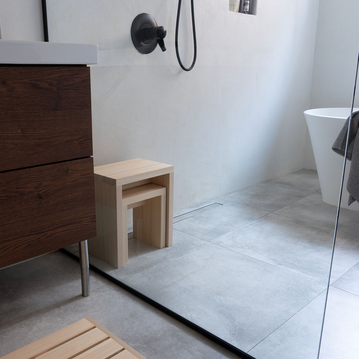 Hinoki Bath Stool - Mon