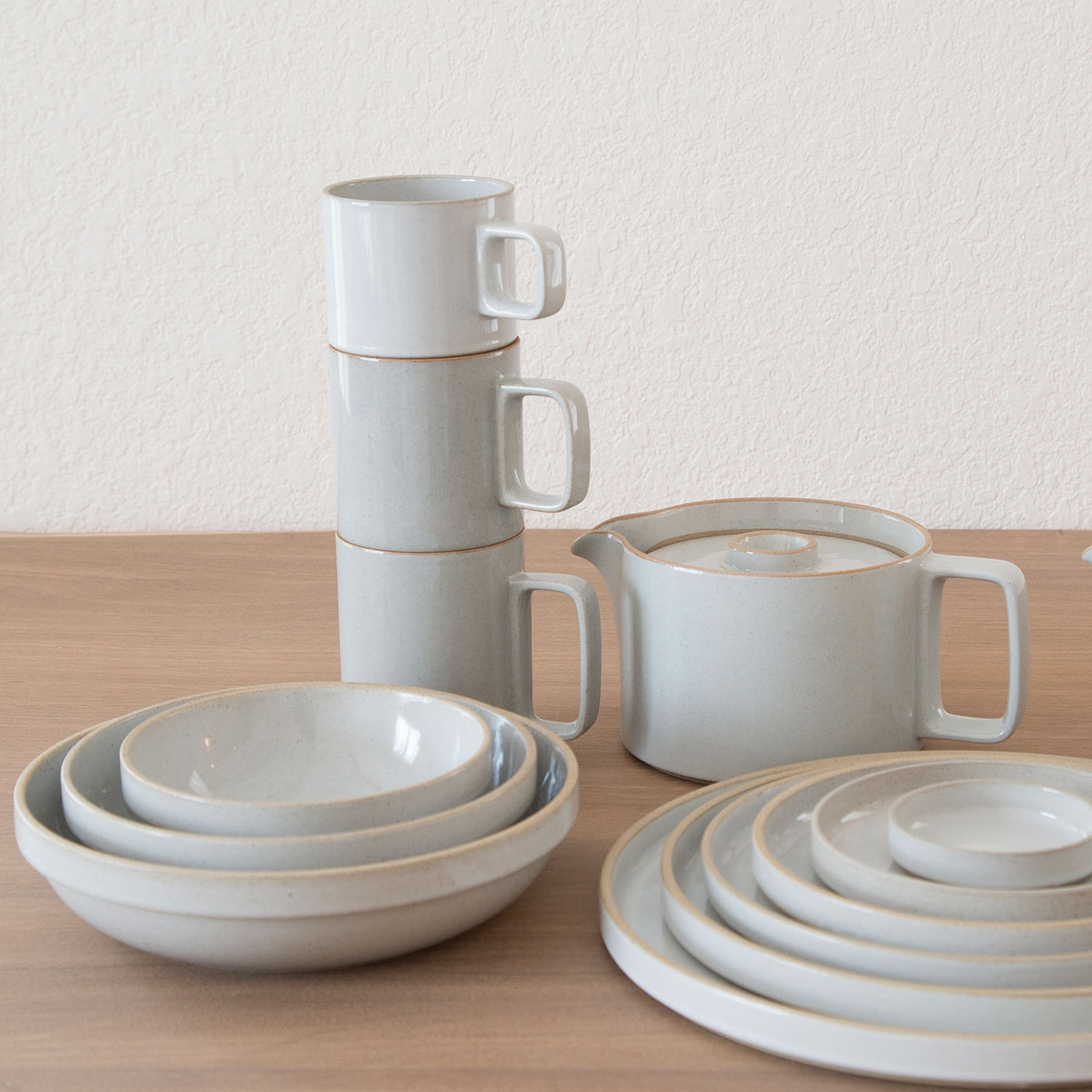 Hasami Porcelain - Mug, Gloss Gray – JINEN