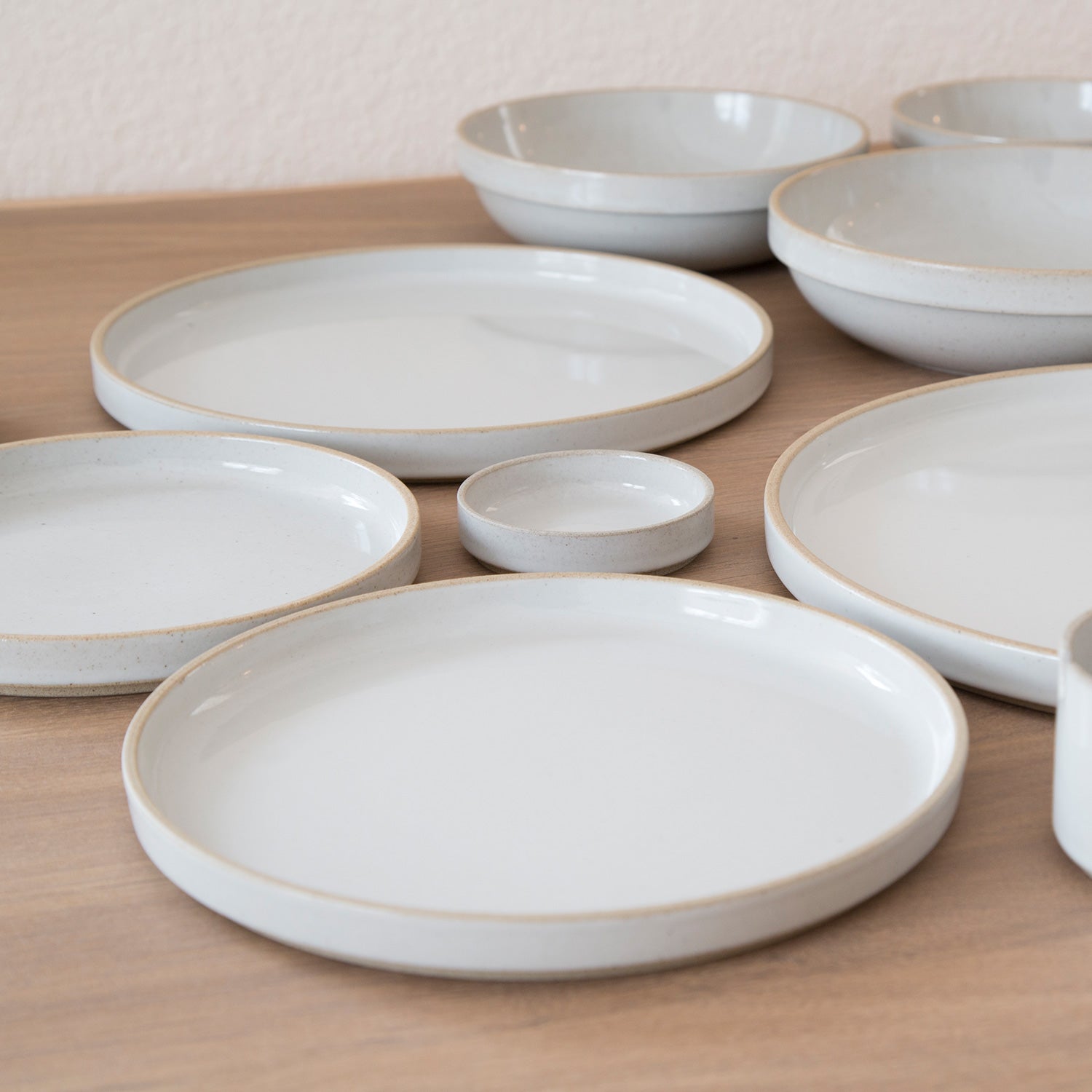 Plate, Gloss Gray-Plate-Hasami Porcelain-3.25
