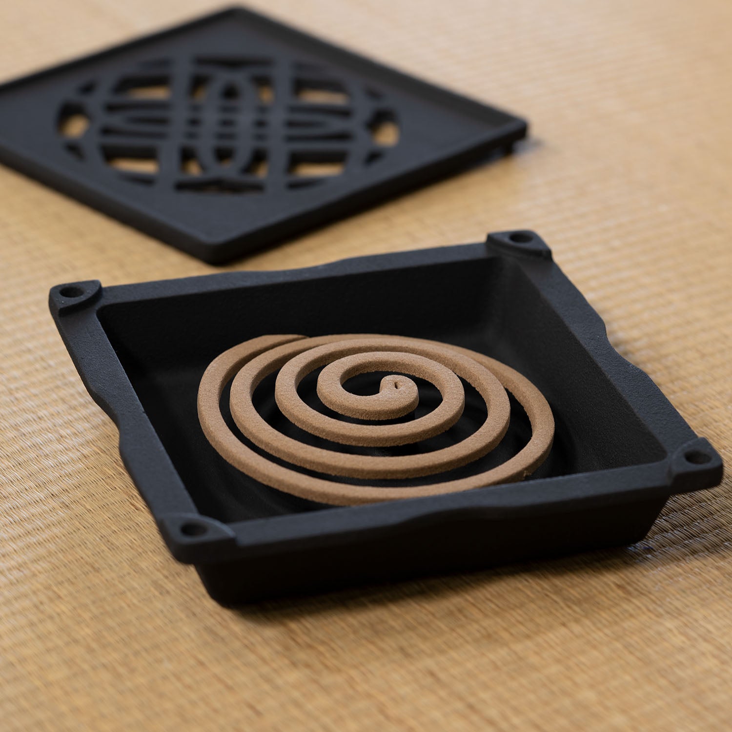 MOSQUITO REPELLENT COIL HOLDER