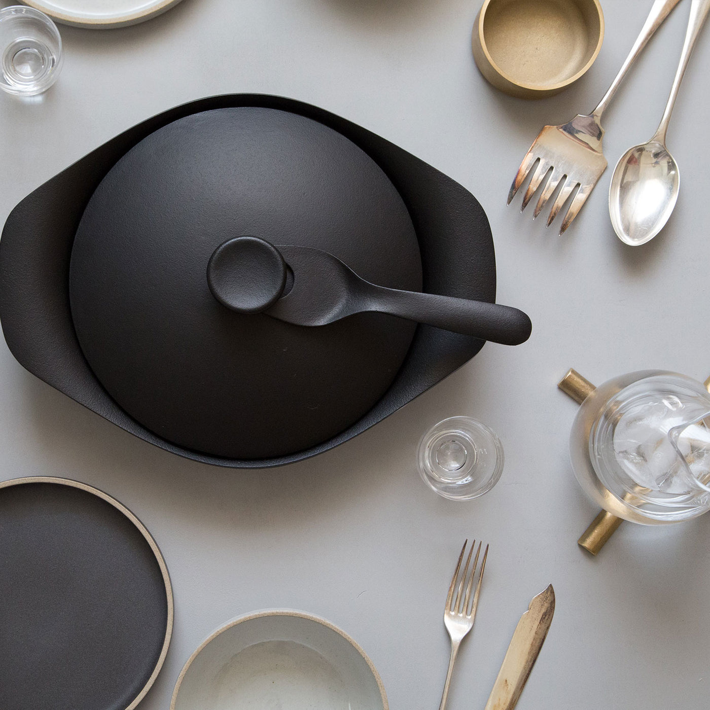 Hasami Porcelain - Brass Accessory Holder by Nousaku – JINEN