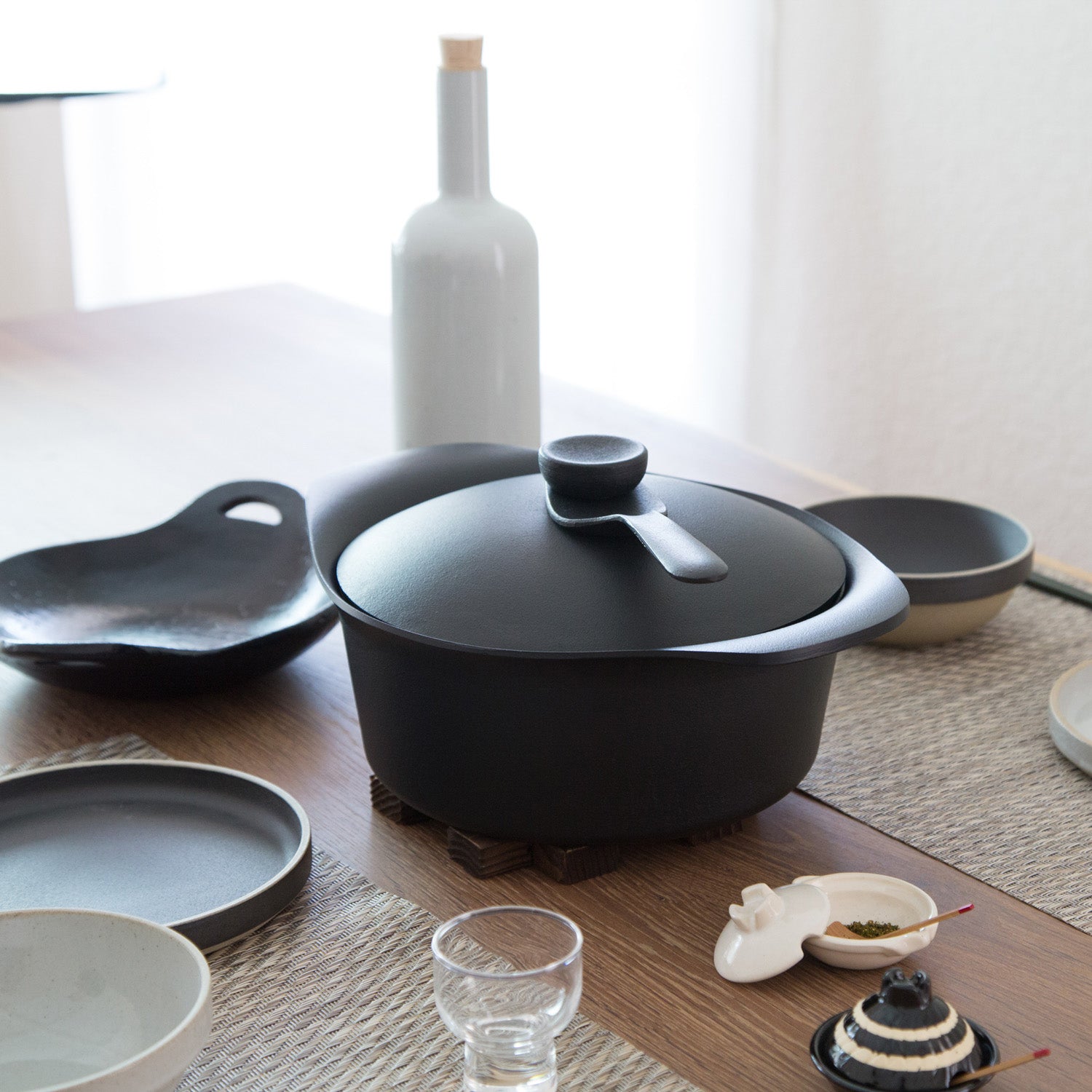 Cast Iron Deep Stewing Pot-Cast Iron Pan/Pot-Sori Yanagi-JINEN