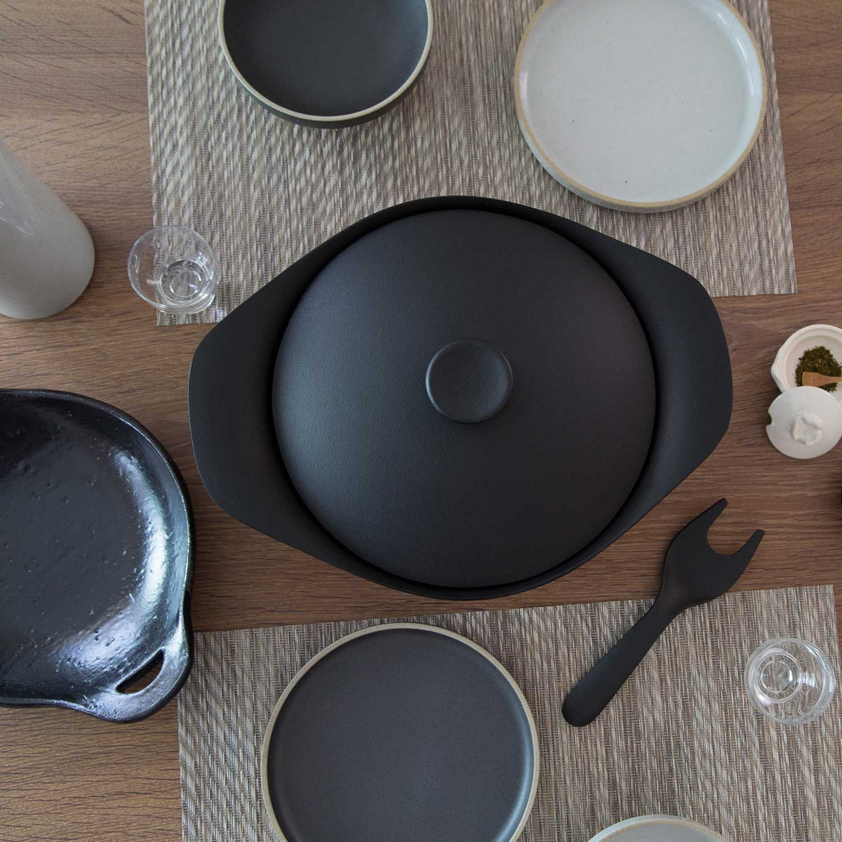 Cast Iron Deep Stewing Pot-Cast Iron Pan/Pot-Sori Yanagi-JINEN