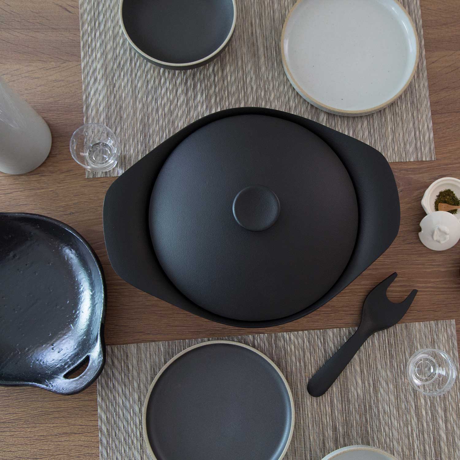 Cast Iron Deep Stewing Pot-Cast Iron Pan/Pot-Sori Yanagi-JINEN